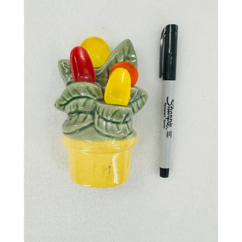 Ceramic Vintage 70's Measuring Spoon Flower Holder Can be hung‎ on wall